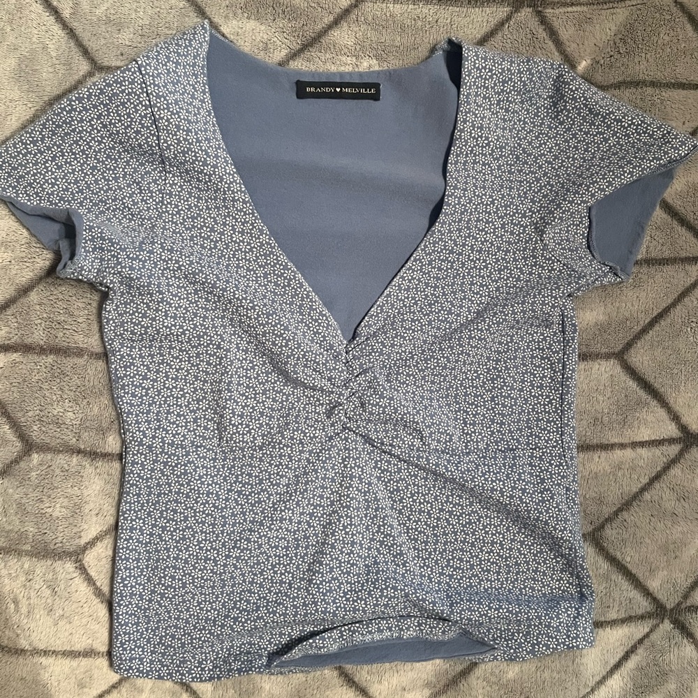 Brandy Melville Gina Top